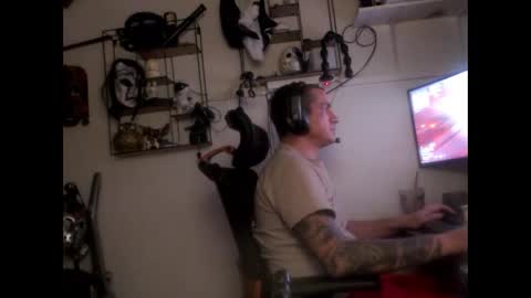 Snapshot of hotkinkytat chatting on February 2025 07:25:02 PM hotkinkytat online show from February 2025 07:25:02 PM