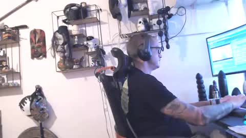 Snapshot of hotkinkytat chatting on April 2026 02:00:02 PM hotkinkytat online show from April 2026 02:00:02 PM