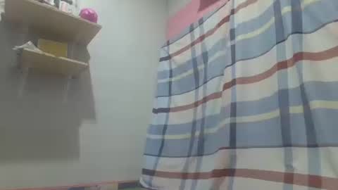 hotlavender online show from February 2026 12:14:02 AM