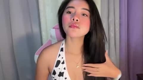 Snapshot of hotloveaxx chatting on November 2025 02:55:01 AM Vea online show from November 2025 02:55:01 AM