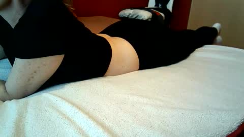 Makenzie online show from March 2026 01:17:01 PM