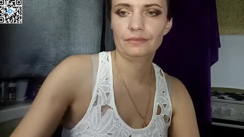 Snapshot of hotmamaqueen234 chatting on May 2026 01:33:01 AM hotmamaqueen234 online show from May 2026 01:33:01 AM