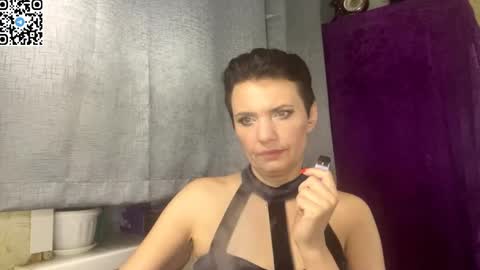 Snapshot of hotmamaqueen234 chatting on May 2026 08:06:02 PM hotmamaqueen234 online show from May 2026 08:06:02 PM