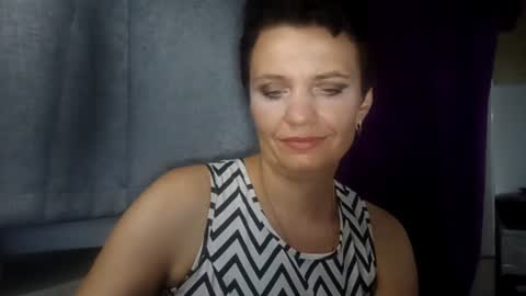 Snapshot of hotmamaqueen234 chatting on August 2026 08:22:02 PM hotmamaqueen234 online show from August 2026 08:22:02 PM
