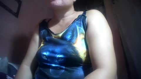 Snapshot of hotmatureladyxxx chatting on June 2026 07:06:01 AM hotmatureladyxxx online show from June 2026 07:06:01 AM