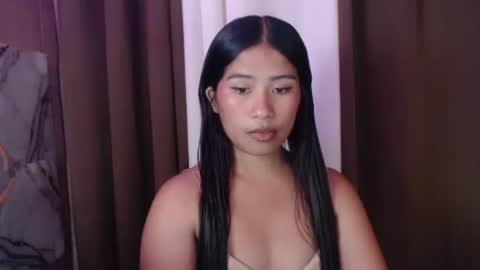 Snapshot of hotmorena_finger chatting on April 2026 11:15:01 AM Analiza online show from April 2026 11:15:01 AM