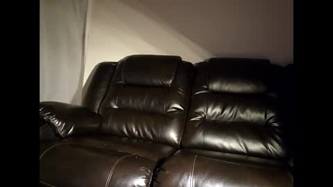 hotrox6942 online show from April 2026 01:45:01 AM