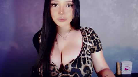 Snapshot of hotsexyhugetrans chatting on February 2026 05:07:02 PM Marga Avery online show from February 2026 05:07:02 PM