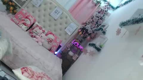 Snapshot of hotsizzling_rica03 chatting on October 2025 10:58:02 PM RHICAH online show from October 2025 10:58:02 PM