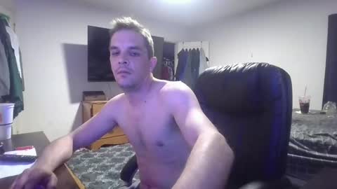 Snapshot of hotslimboy24 chatting on January 2025 05:04:02 AM sexy mark online show from January 2025 05:04:02 AM