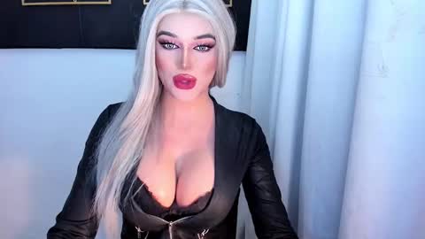 Snapshot of hotstellacumxxx chatting on March 2026 07:36:01 AM STELLA online show from March 2026 07:36:01 AM