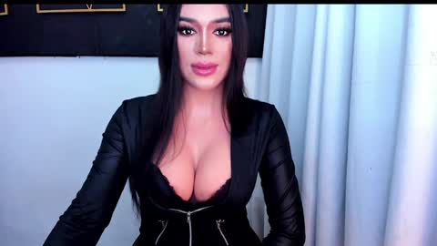 Snapshot of hotstellacumxxx chatting on May 2026 01:57:16 AM STELLA online show from May 2026 01:57:16 AM