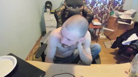 hot online show from March 2025 05:06:02 PM