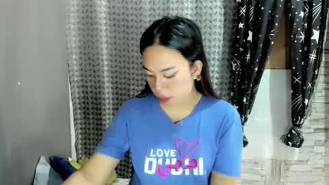 Snapshot of hott_cumforyou chatting on May 2026 03:37:02 AM jelaigrande online show from May 2026 03:37:02 AM