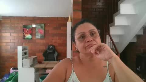Snapshot of hottasttywoman chatting on March 2025 04:53:01 PM victorya karolyna online show from March 2025 04:53:01 PM
