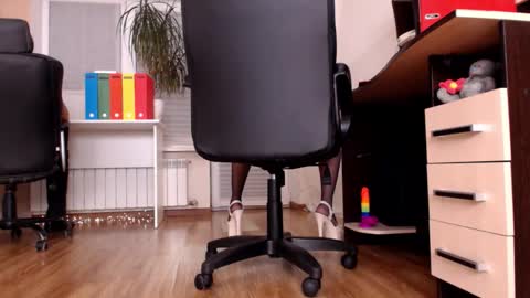 Snapshot of hottdoll611 chatting on October 2025 09:01:01 PM CassieAndDonald online show from October 2025 09:01:01 PM