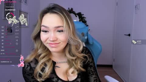 Snapshot of hottease_pvt chatting on December 2024 11:18:01 AM hello Im Eva online show from December 2024 11:18:01 AM