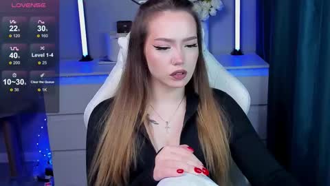 Snapshot of hottease_pvt chatting on November 2025 02:37:02 PM hello Im Eva online show from November 2025 02:37:02 PM