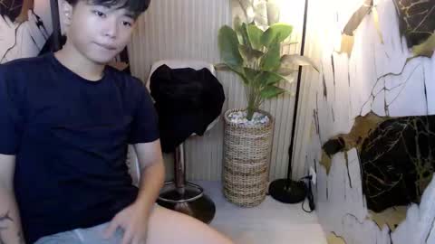 hottestloues online show from June 2026 12:58:02 AM