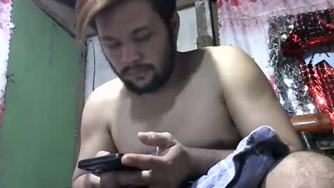 Snapshot of hottestpinoy2323 chatting on December 2024 12:44:01 PM HottestPinoy32 online show from December 2024 12:44:01 PM