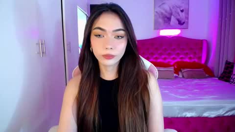 LEXIE- dont forget to give me thumbs up online show from February 2025 08:14:01 AM