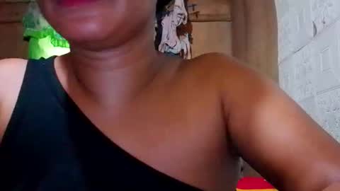 Snapshot of hottie_mama2022 chatting on June 2026 09:57:01 PM Lyn online show from June 2026 09:57:01 PM