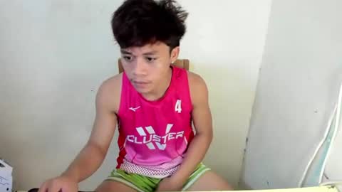 hottie_migs online show from July 2026 06:35:01 PM