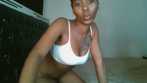 hottie_mistie online show from May 2026 06:36:02 PM