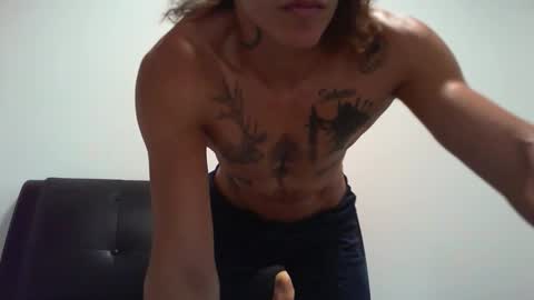 AURAxxxMATT .  online show from February 2026 10:19:02 AM