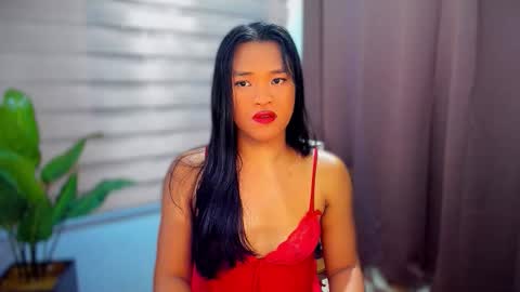 Maxine online show from September 2025 12:51:01 PM