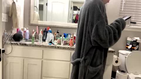 hottiewithabody101 online show from April 2026 10:27:01 AM