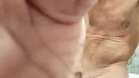 hottinrh2 online show from December 2024 02:44:01 PM