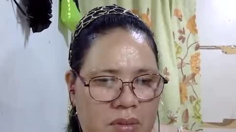 Snapshot of hottycrissy4u chatting on June 2026 04:48:01 AM hottycrissy4u online show from June 2026 04:48:01 AM