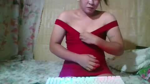 hotwild4uxx online show from May 2026 01:40:01 PM
