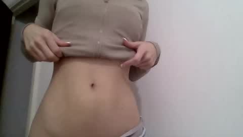 Hotwixx online show from December 2024 08:01:02 PM