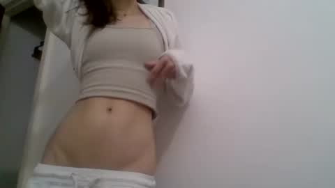 Hotwixx online show from January 2025 05:41:01 PM