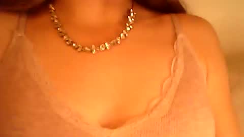 Hotwixx online show from November 2025 06:59:02 PM