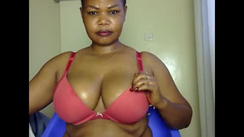 Snapshot of hotysquiter433224 chatting on May 2026 05:56:02 AM hotysquiter433224 online show from May 2026 05:56:02 AM