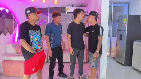 Snapshot of houseofwarrios chatting on November 2025 05:17:01 AM we are Harry Jersi pablo and our mod talco online show from November 2025 05:17:01 AM