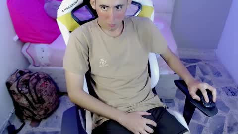 Snapshot of houston_bby_ chatting on March 2026 08:37:02 PM HOUSTON online show from March 2026 08:37:02 PM