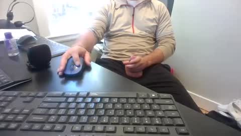 Snapshot of hoverday chatting on September 2025 06:46:02 PM hoverday online show from September 2025 06:46:02 PM