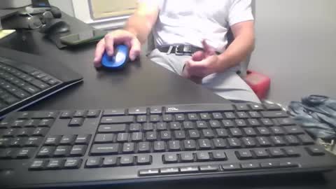 Snapshot of hoverday chatting on October 2025 11:21:01 AM hoverday online show from October 2025 11:21:01 AM