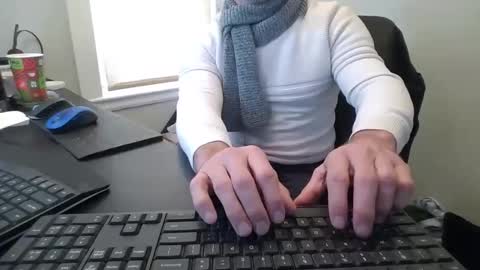 Snapshot of hoverday chatting on December 2025 02:56:02 PM hoverday online show from December 2025 02:56:02 PM