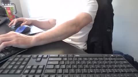 hoverday online show from December 2025 04:04:01 PM