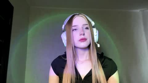 Hikki online show from May 2026 11:56:01 PM