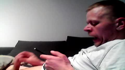 hubikush22 online show from April 2026 07:22:02 PM