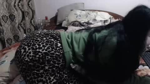 Snapshot of hugeassdevil chatting on November 2025 10:04:02 AM hugeassdevil online show from November 2025 10:04:02 AM