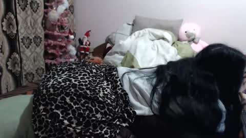 Snapshot of hugeassdevil chatting on December 2025 09:30:01 PM hugeassdevil online show from December 2025 09:30:01 PM