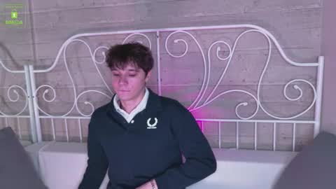 Snapshot of hugebangins_ chatting on November 2025 04:34:02 AM ANTHONY online show from November 2025 04:34:02 AM