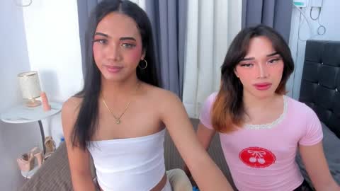 hugecock_pretty123 online show from May 2026 09:01:02 PM
